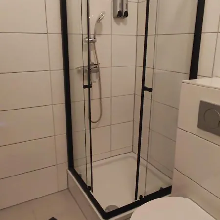 Moderne Doppelhaushaelfte Mit Sued-west-terrasse * Erkrath