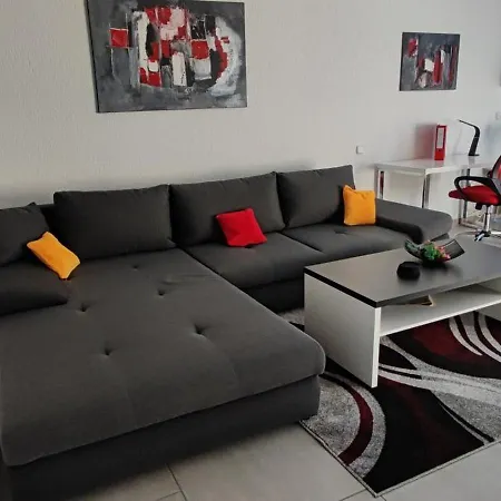 Holiday home Moderne Doppelhaushaelfte Mit Sued-west-terrasse *