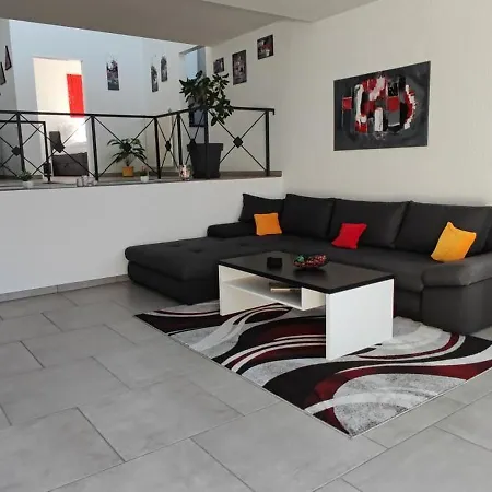 Moderne Doppelhaushaelfte Mit Sued-west-terrasse * Erkrath