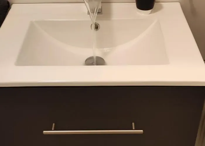 度假居 Moderne Doppelhaushaelfte Mit Sued-west-terrasse 埃克拉特