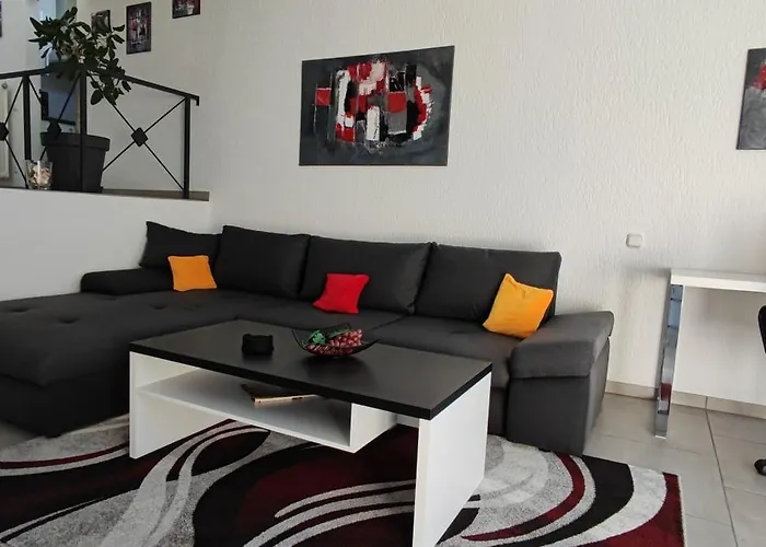 度假居 Moderne Doppelhaushaelfte Mit Sued-west-terrasse *